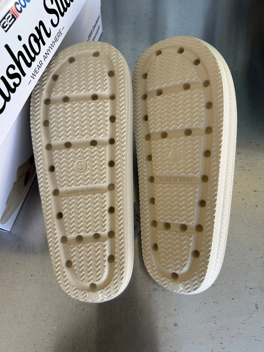 32 Degrees Cool Cushion Slide Sandals TAN