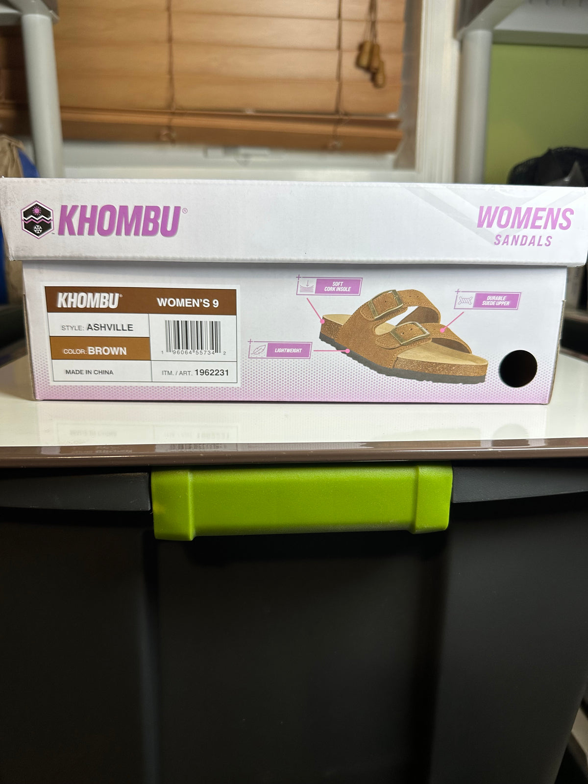 Khombu Womens Sandals Brown Shoes Slide Suede Leather Upper Durable Lightweight