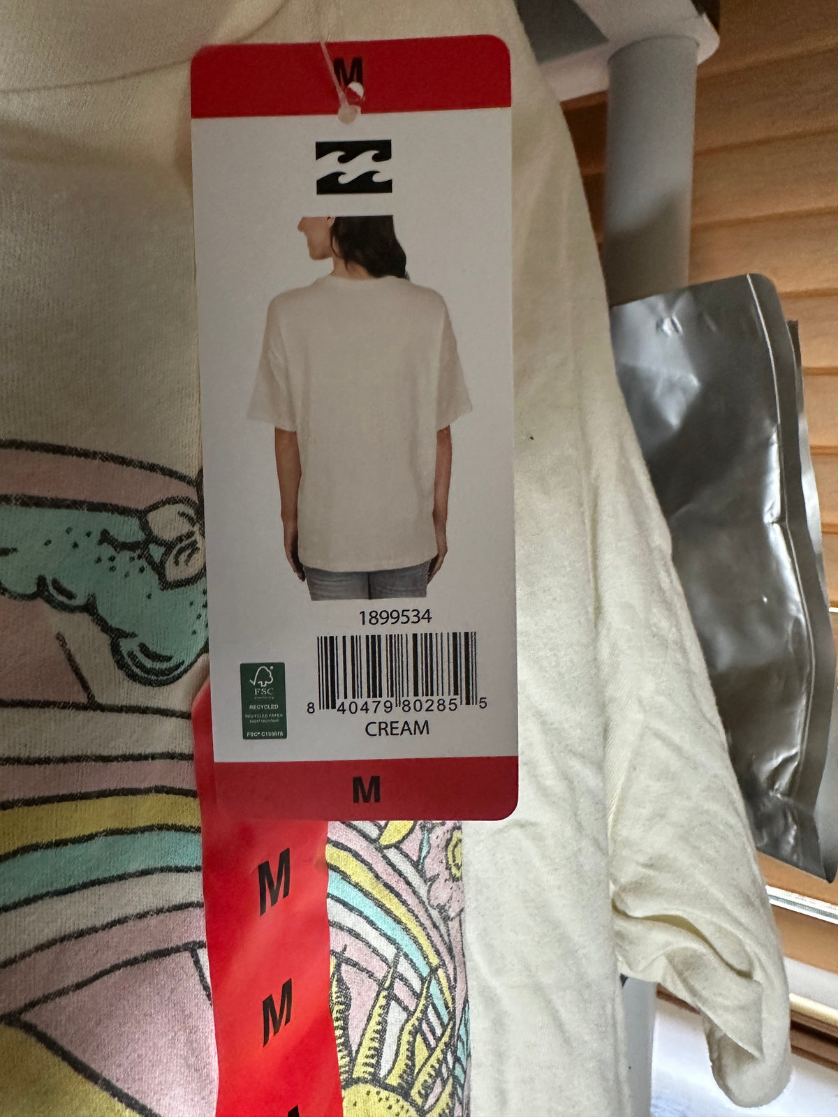Billabong Top Shirt Medium Adult cream Boyfriend Fit Oversized Graphic Tee Women