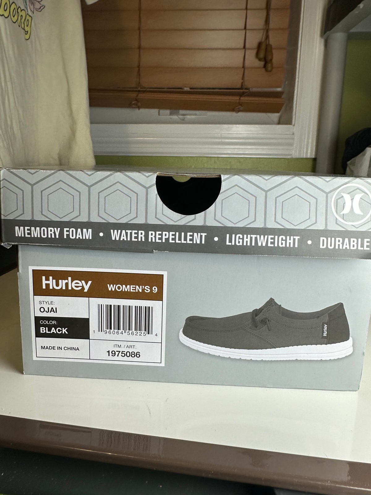 Hurley Ojai Women's Black & White Memory Foam Slip-On Shoes